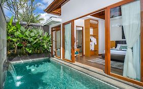 S18 Bali Villas